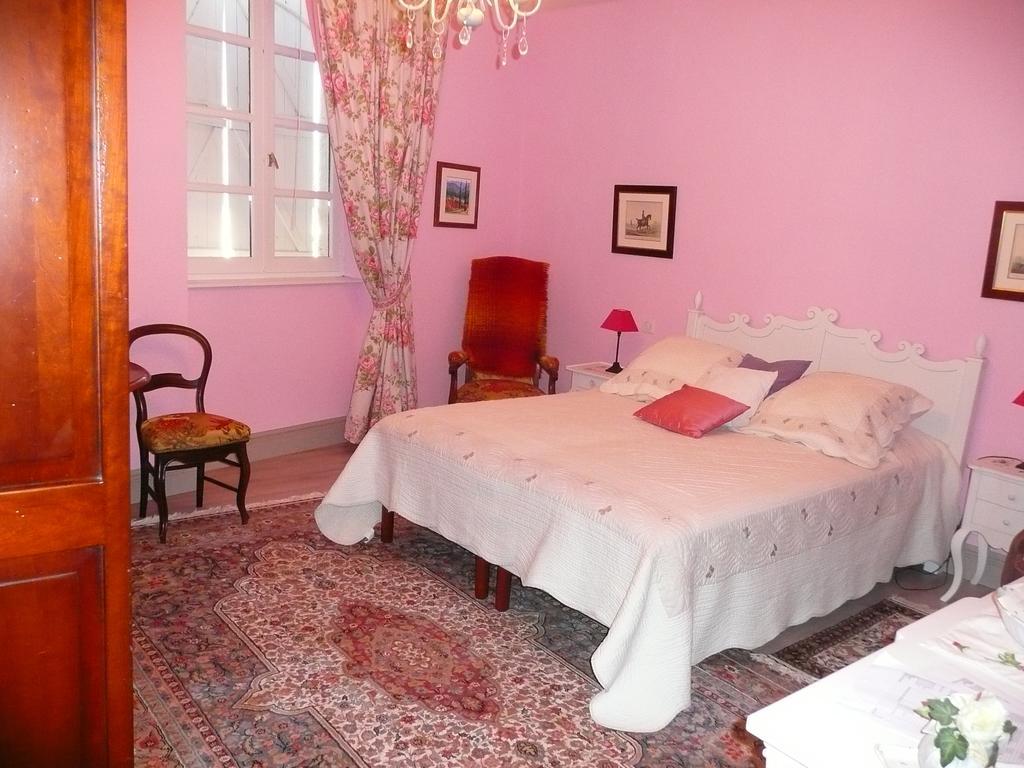 Chambres D'Hotes Saint Roch Tournecoupe Phòng bức ảnh
